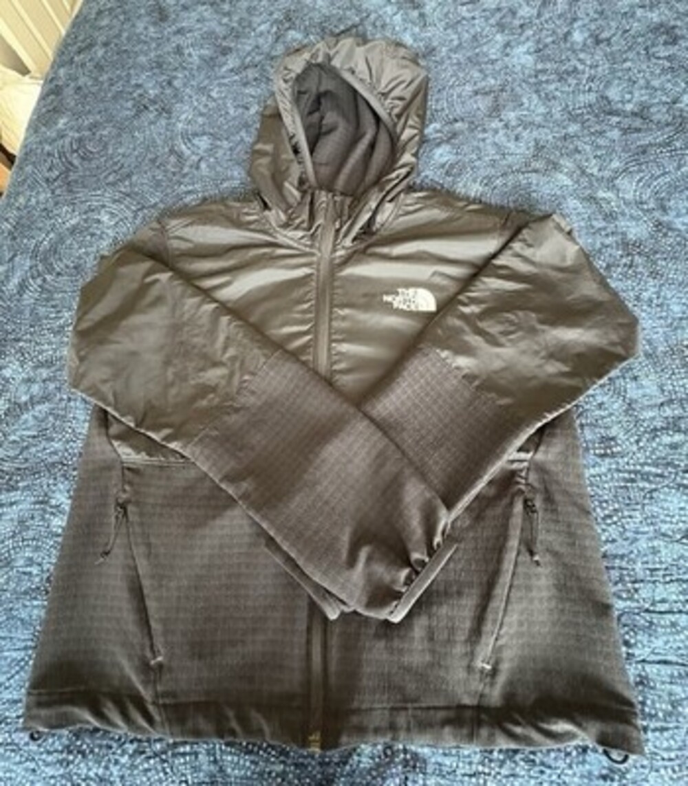 The North Face Denali Women’s Black Colorblock Hooded Full Zip Jacket S